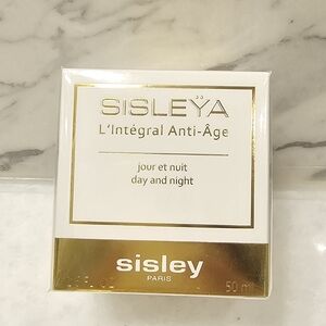 🌸🌸 Sisley Paris Sisleya L'Integral Anti-Age